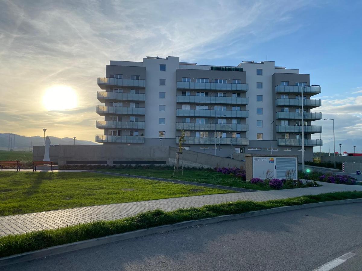 Moderny Apartman S Vyhladom Na Vysoke Tatry Πόπραντ Εξωτερικό φωτογραφία