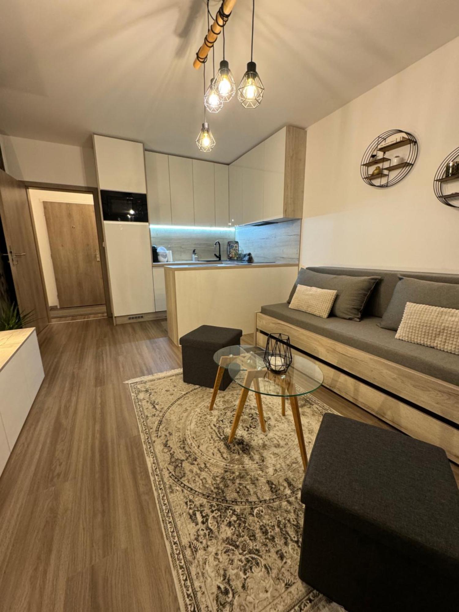Moderny Apartman S Vyhladom Na Vysoke Tatry Πόπραντ Εξωτερικό φωτογραφία